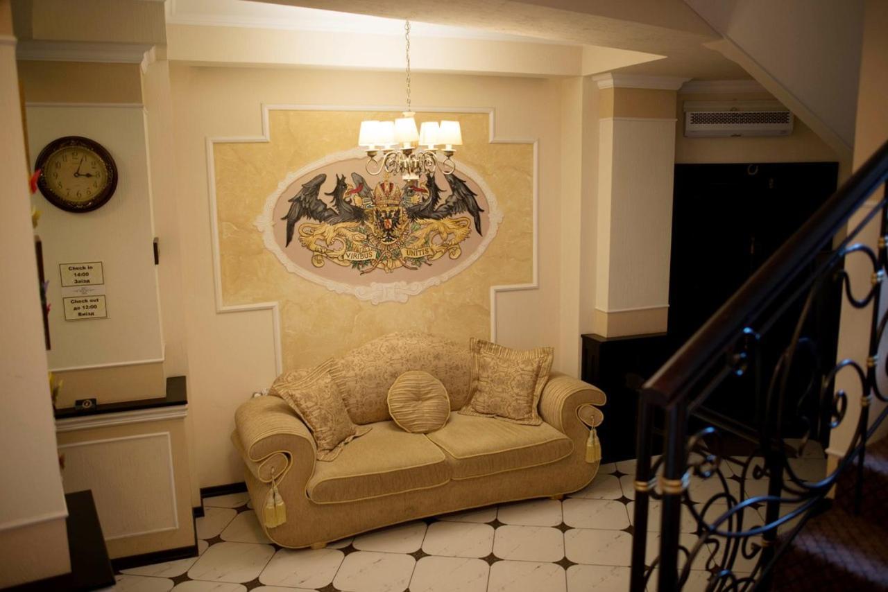 Franz Hotel&Restaurant ايفانو - فرانكيفسك المظهر الخارجي الصورة