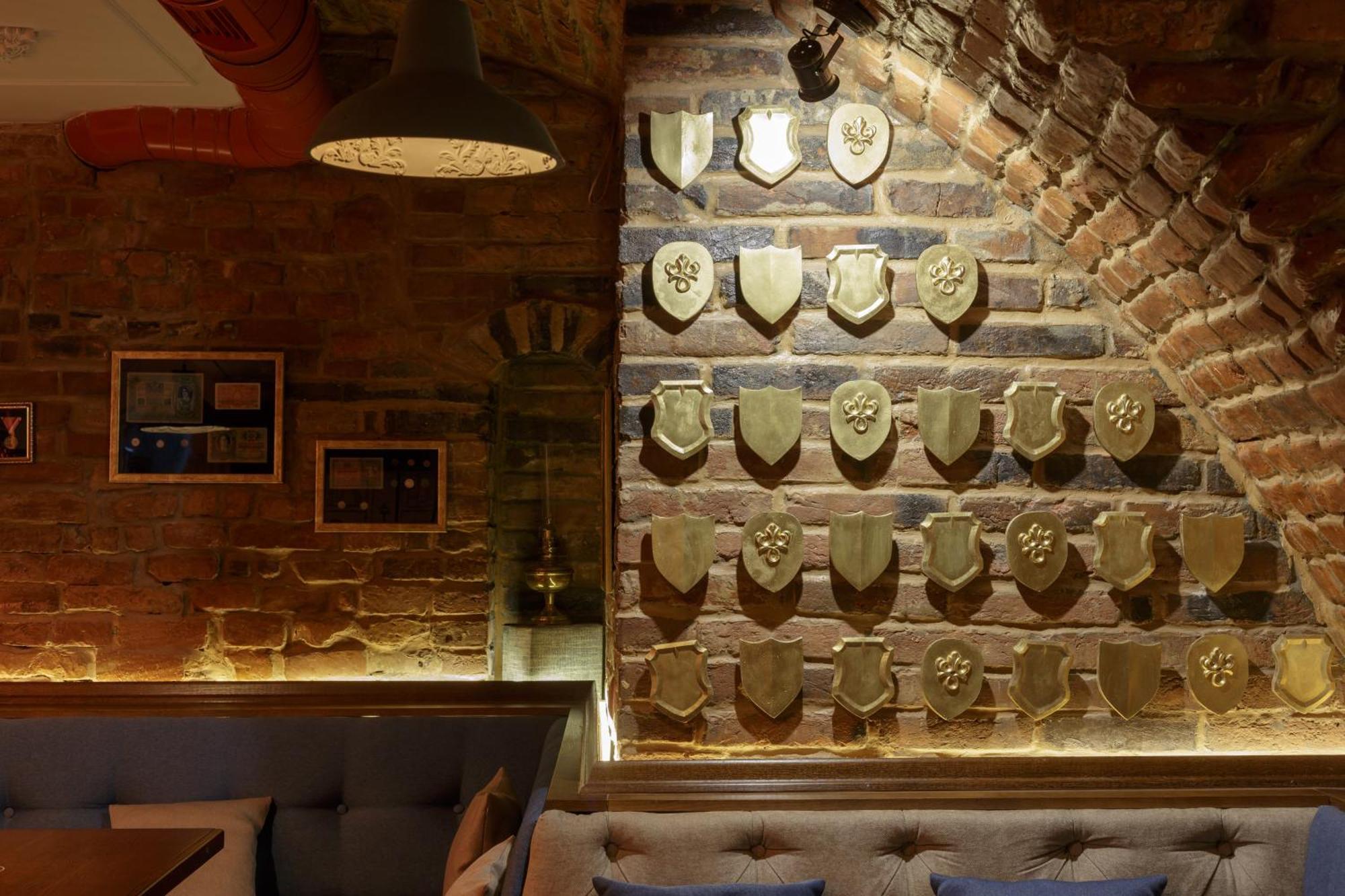 Franz Hotel&Restaurant ايفانو - فرانكيفسك المظهر الخارجي الصورة