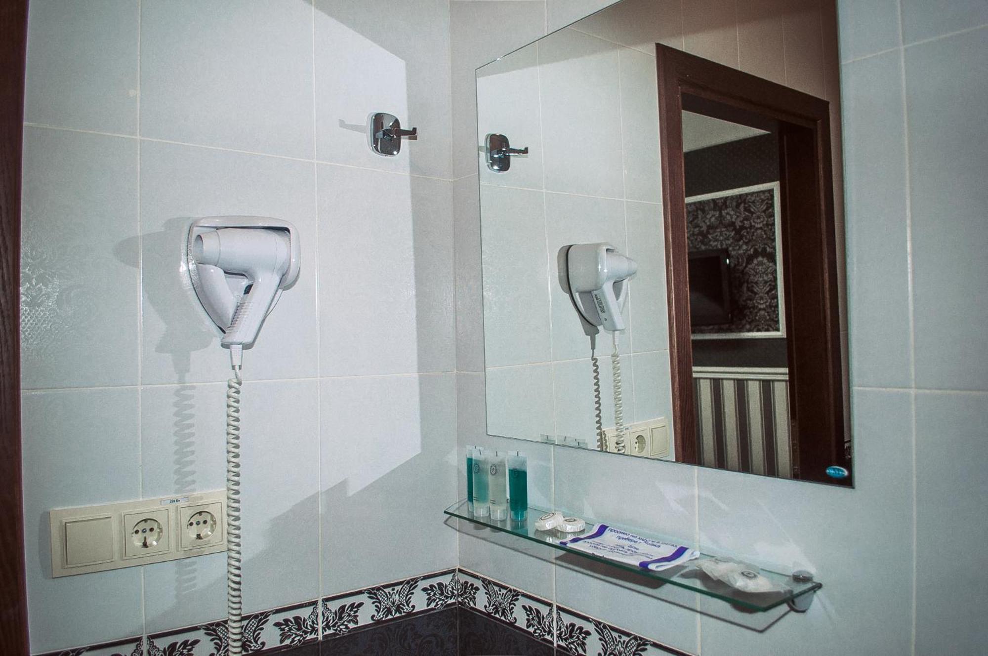 Franz Hotel&Restaurant ايفانو - فرانكيفسك المظهر الخارجي الصورة