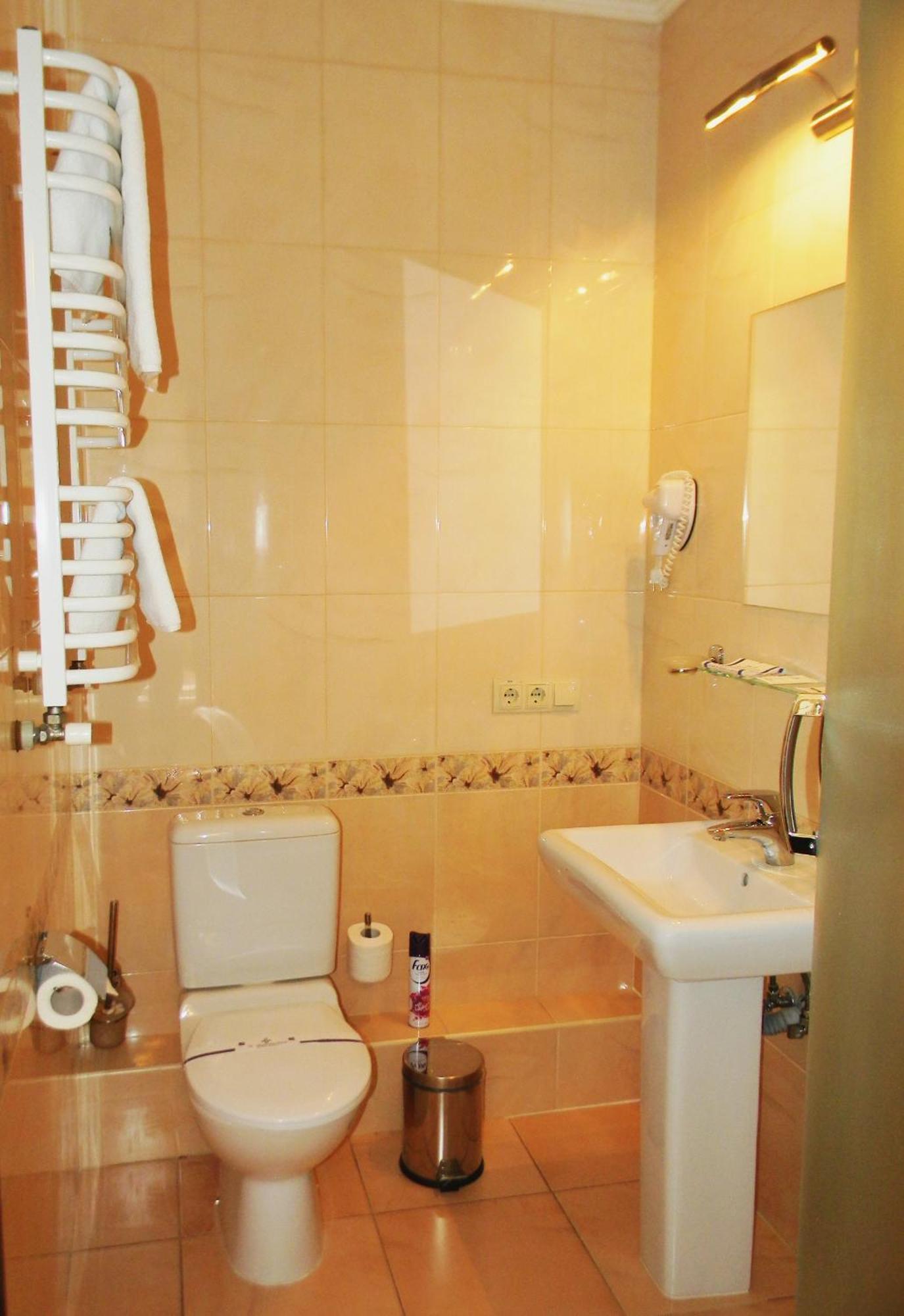 Franz Hotel&Restaurant ايفانو - فرانكيفسك الغرفة الصورة
